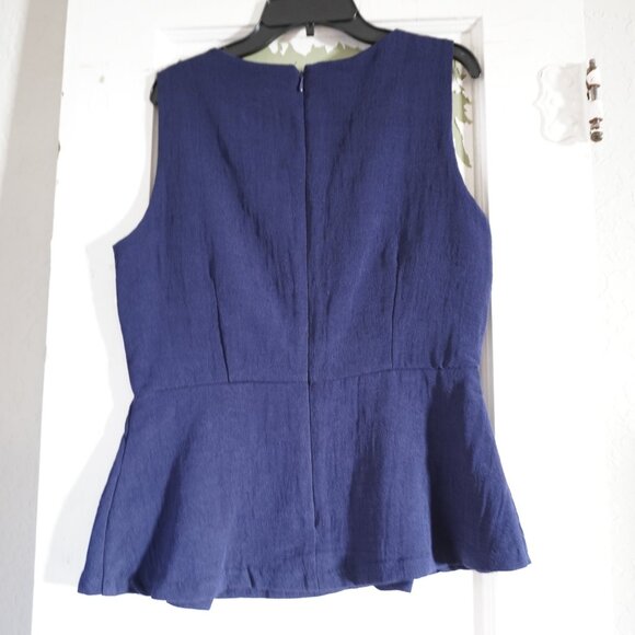 NWT Banana Republic Peplum Top Size 8 - Picture 5 of 10